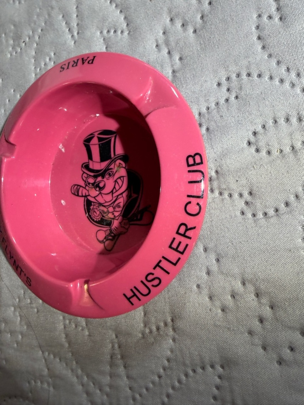 Hustler Hollywood Pink Ceramic Ashtray - Picture 2 of 6